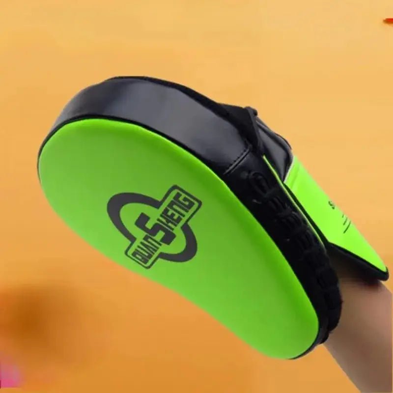 Boxing Hand Target Curved Boxing Pads MMA Target Focus Punching Gloves Thai Strike Kick Shield Hook Jab Pads Kickboxing Training - KC’s Way‼️🥊